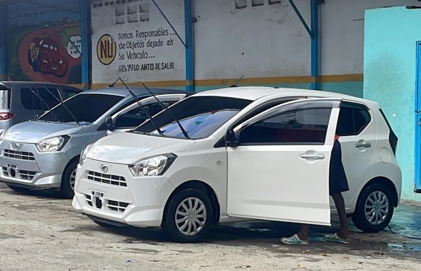 DAIHATSU MIRA 2018 en renta en República Dominicana