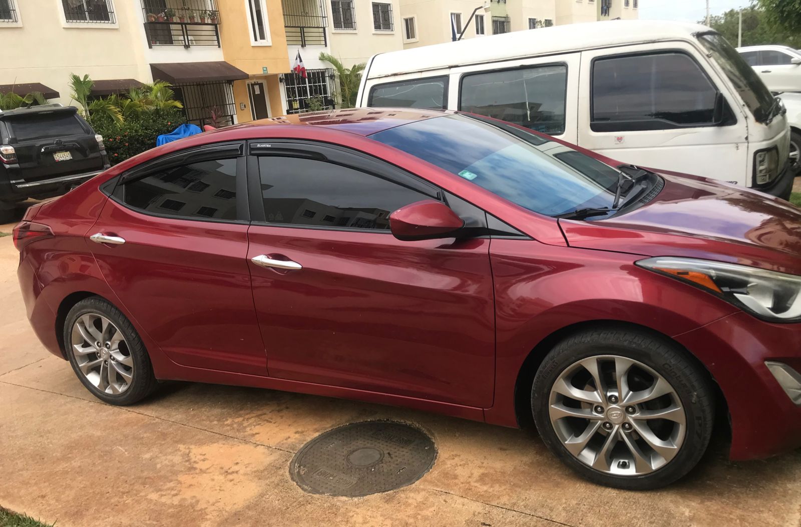 Hyundai Elantra 2015 en renta en Santo Domingo Norte